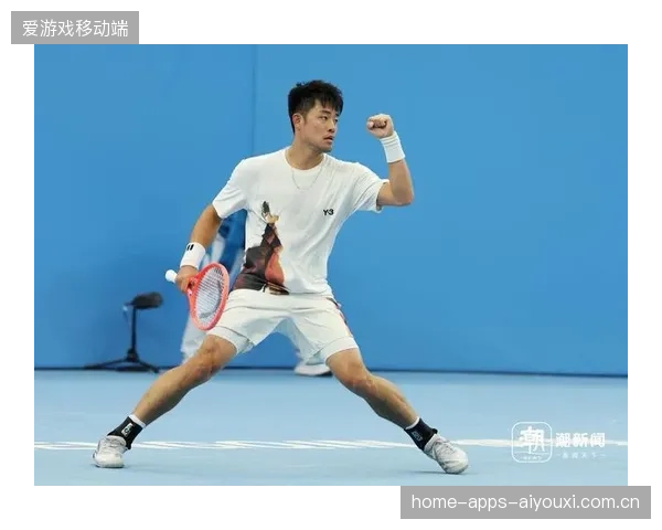 吴易昺出战网球男单决赛：从“小将”到“新星”的网球梦想之旅